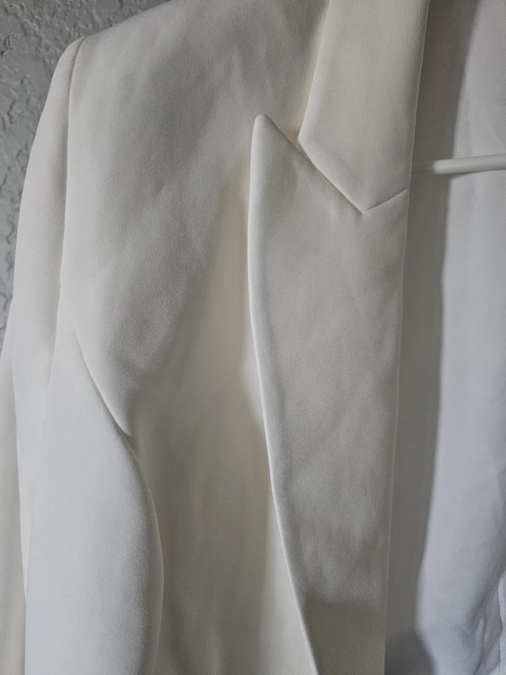 Express crisp white
